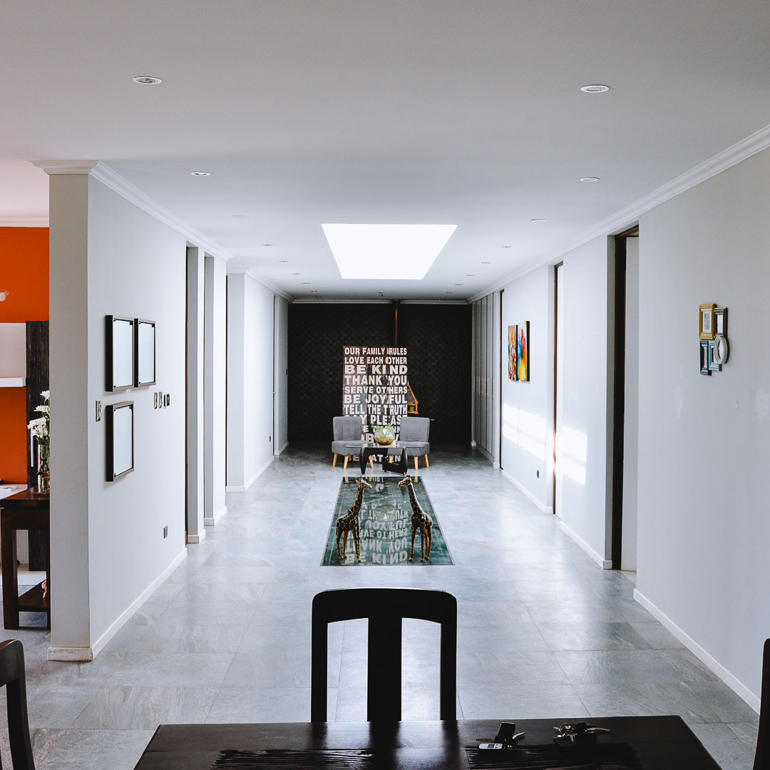 Una Casa para César — pilares
