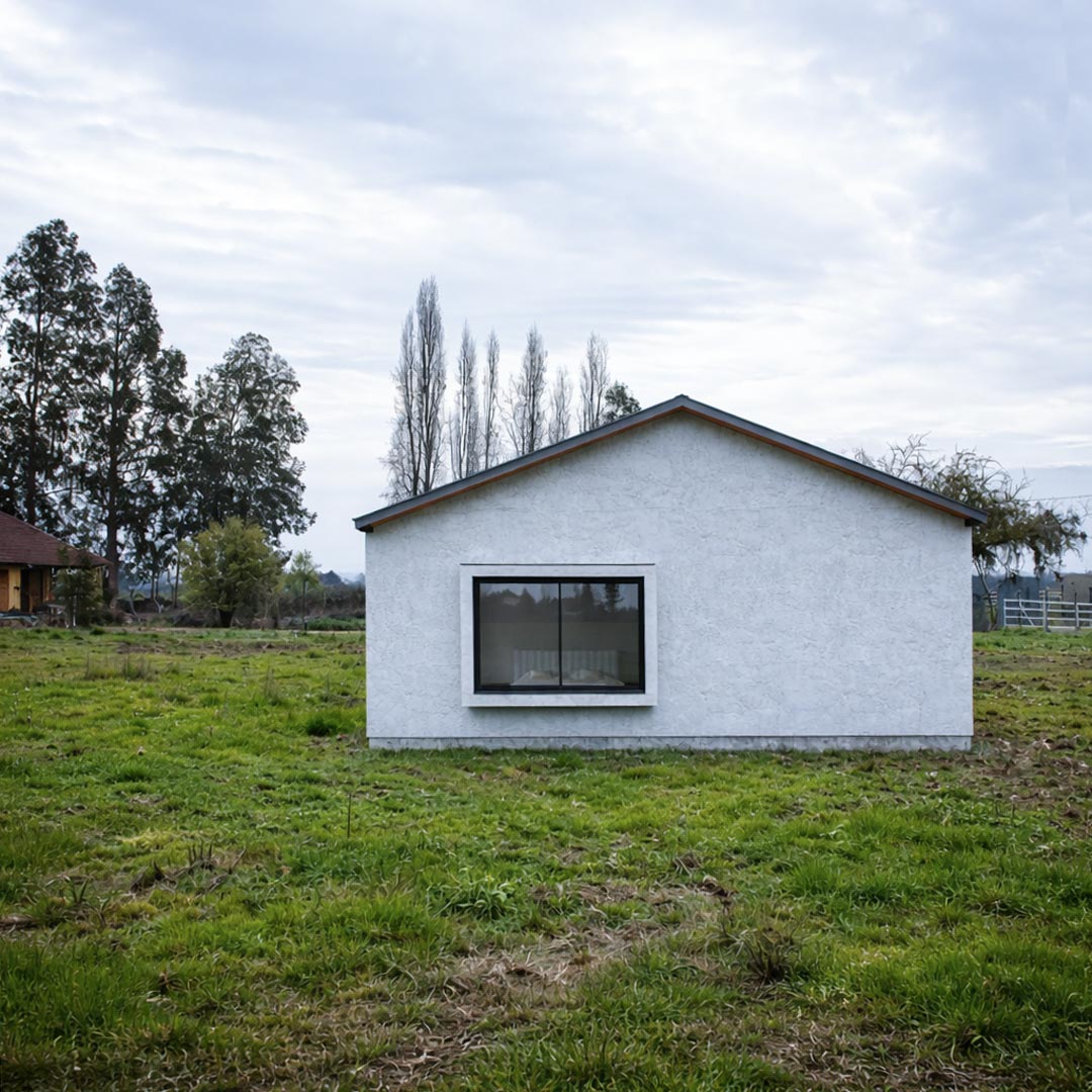 La Casa de Bernardita — lateral