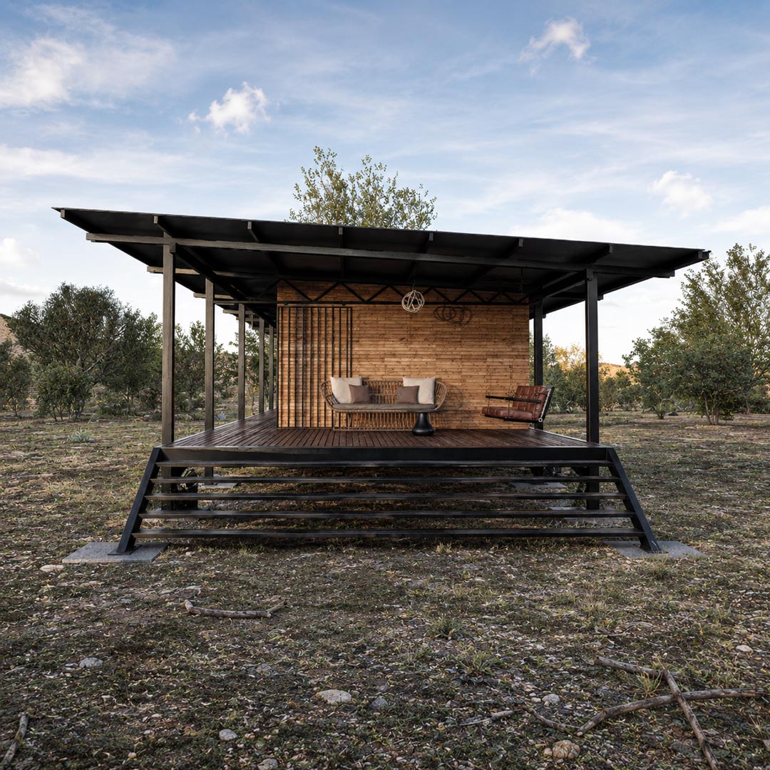 El Refugio de Hugo — escalera terraza