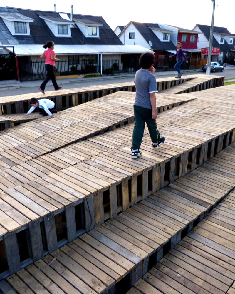 Una Plaza para Teno — espacio público sustentable por Tres9